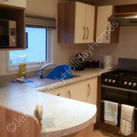 Jenner Family Holiday Homes At Tattershall Lakes Dogdyke Εξωτερικό φωτογραφία