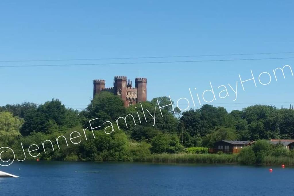 Jenner Family Holiday Homes At Tattershall Lakes Dogdyke Εξωτερικό φωτογραφία
